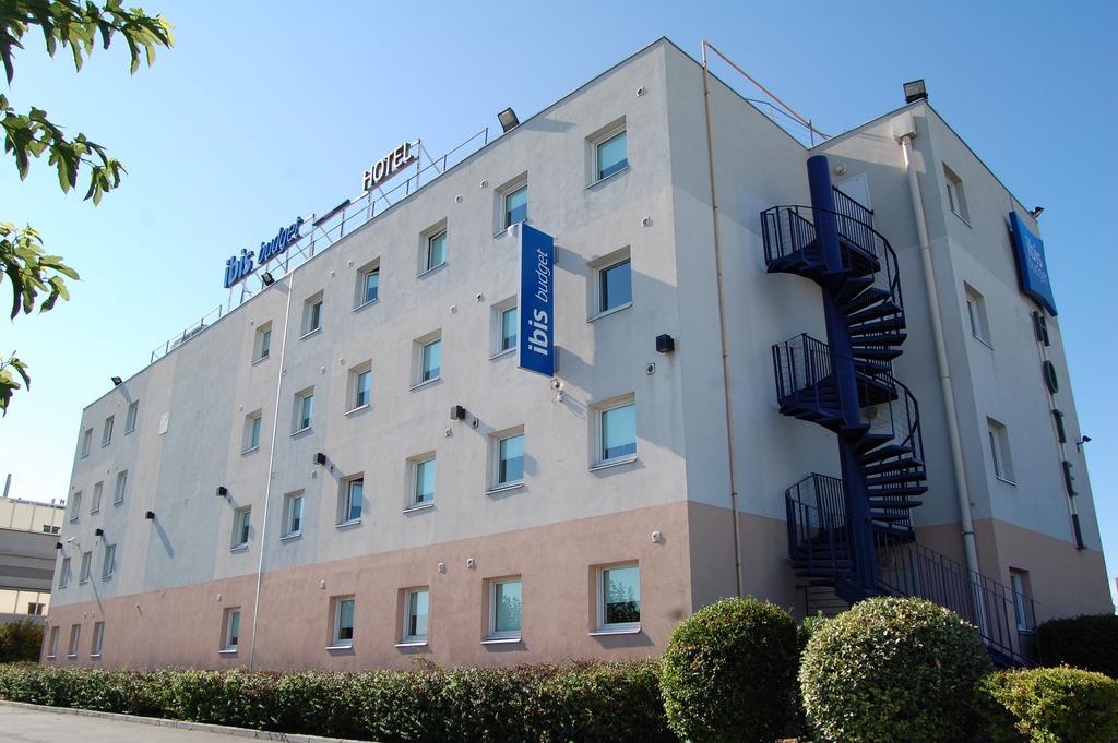 Ibis Budget Marseille Vitrolles Витроль Экстерьер фото