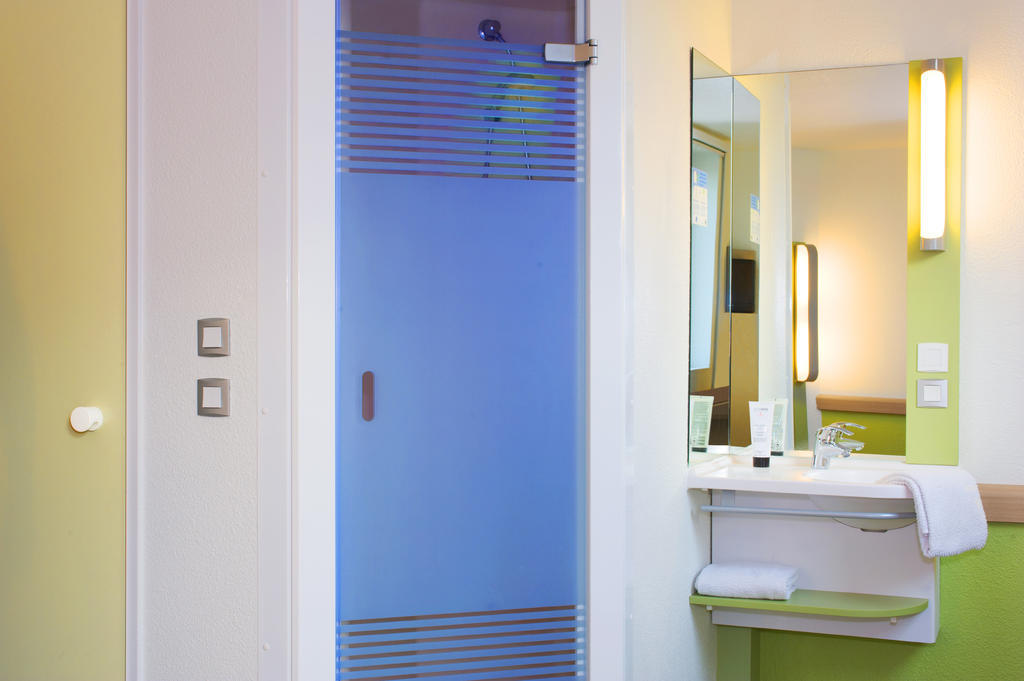 Ibis Budget Marseille Vitrolles Витроль Номер фото